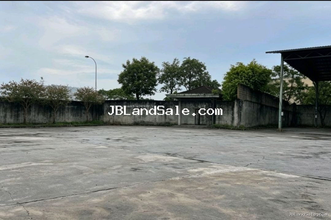 Masai Main Road Facing Factory for Sale