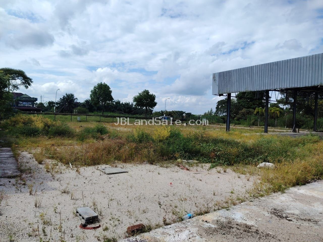 Kota Masai Commercial Land for Rent — Main Road Frontage, Fenced, 31,000 Sqft